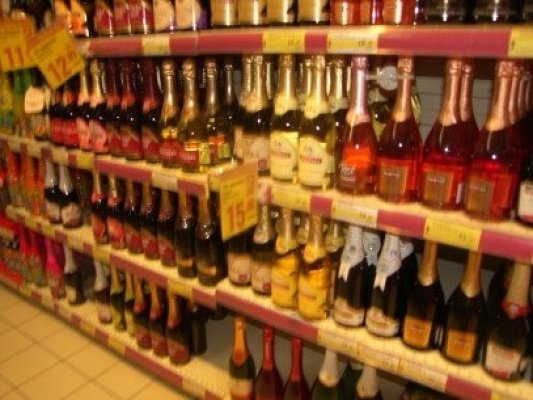 Şampania, detaliul de nelipsit de pe masa de Revelion